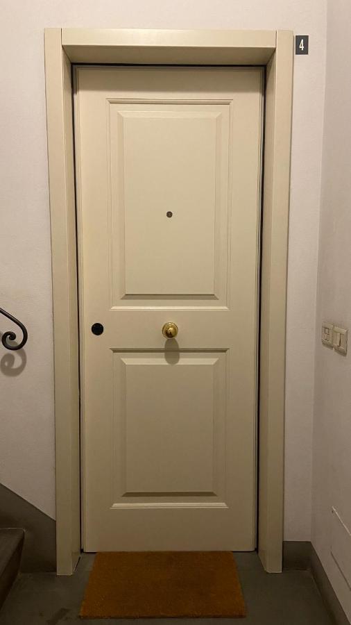Indipendent Studio Apartment With Terrace - Parking Floransa Dış mekan fotoğraf