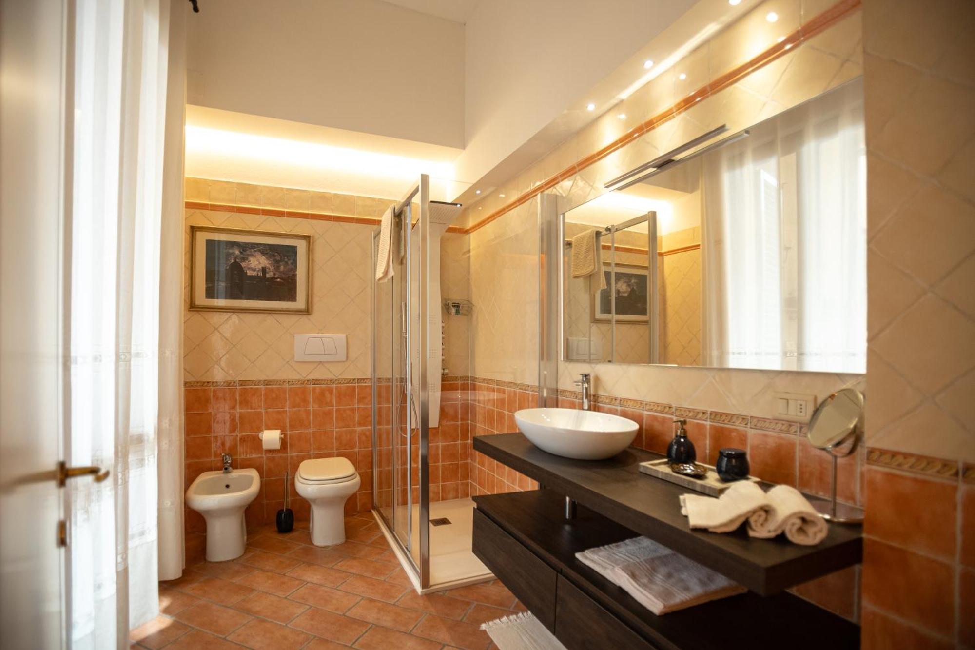 Indipendent Studio Apartment With Terrace - Parking Floransa Dış mekan fotoğraf